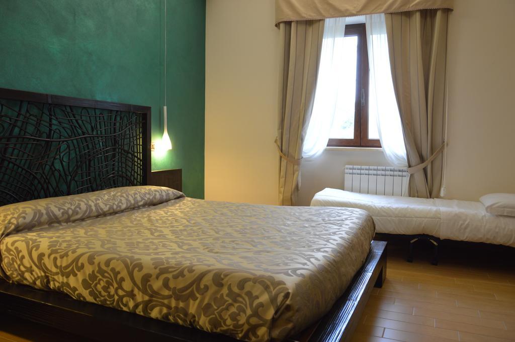 Agriturismo Il Falco Velletri Δωμάτιο φωτογραφία